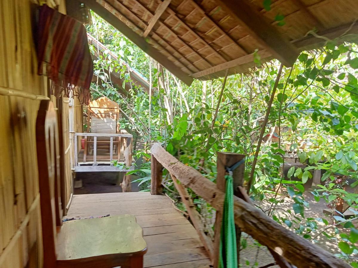 Banlung Tribal Village Homestay & Trekking מראה חיצוני תמונה